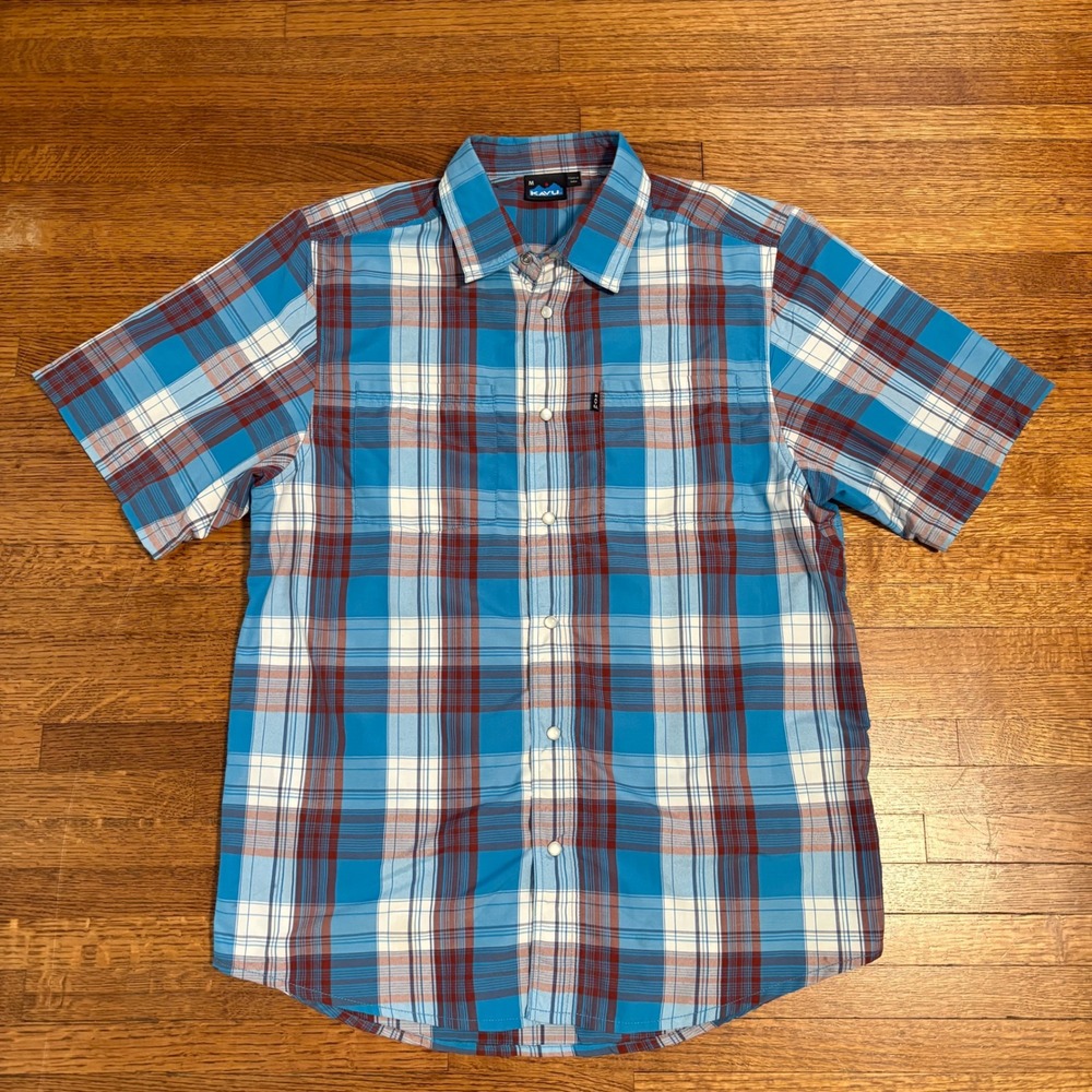 KAVU Plaid Short Sleeve‎ Button Up Shirt Men's Medium Blue Red White Polyester
